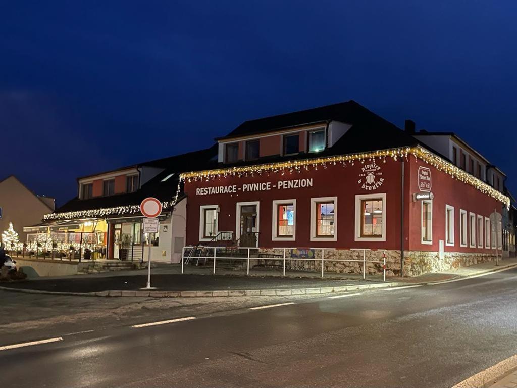 Penzion U Broucka Milevsko Exteriör bild